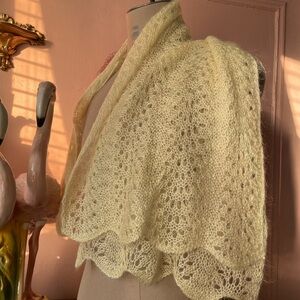 Elegant Yellow Knit Scarf